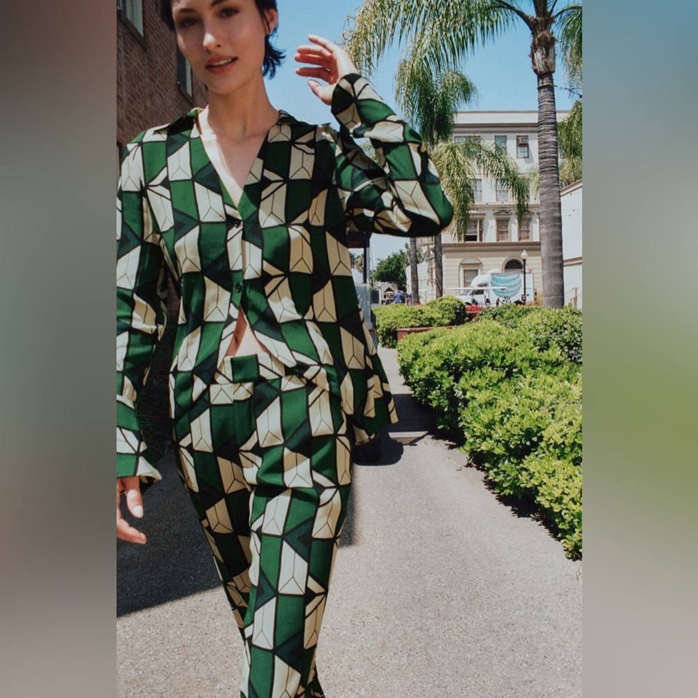 Zara Green and Black Patterned Blouse